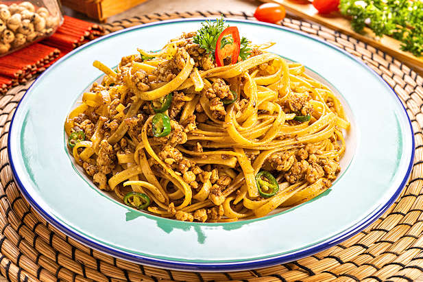 Fettuccine Bumbu Bebek