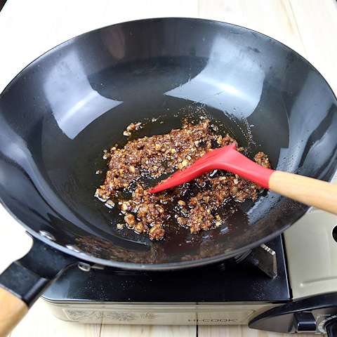 Resep Nugget Tahu Pedas Step 2