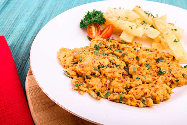 Spicy Scrambled Eggs